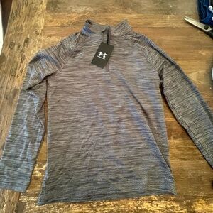Under Armour Heathered Gray Long Sleeve Tee